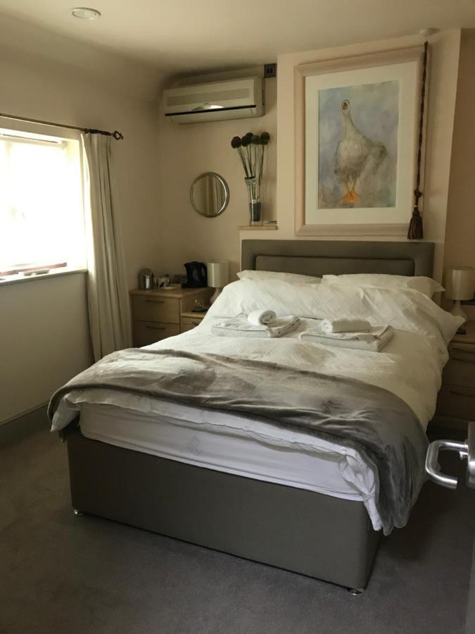 Highview Bed And Breakfast Nailsworth Exterior foto